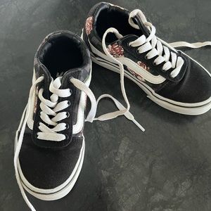 Vans toddler girl size 11
